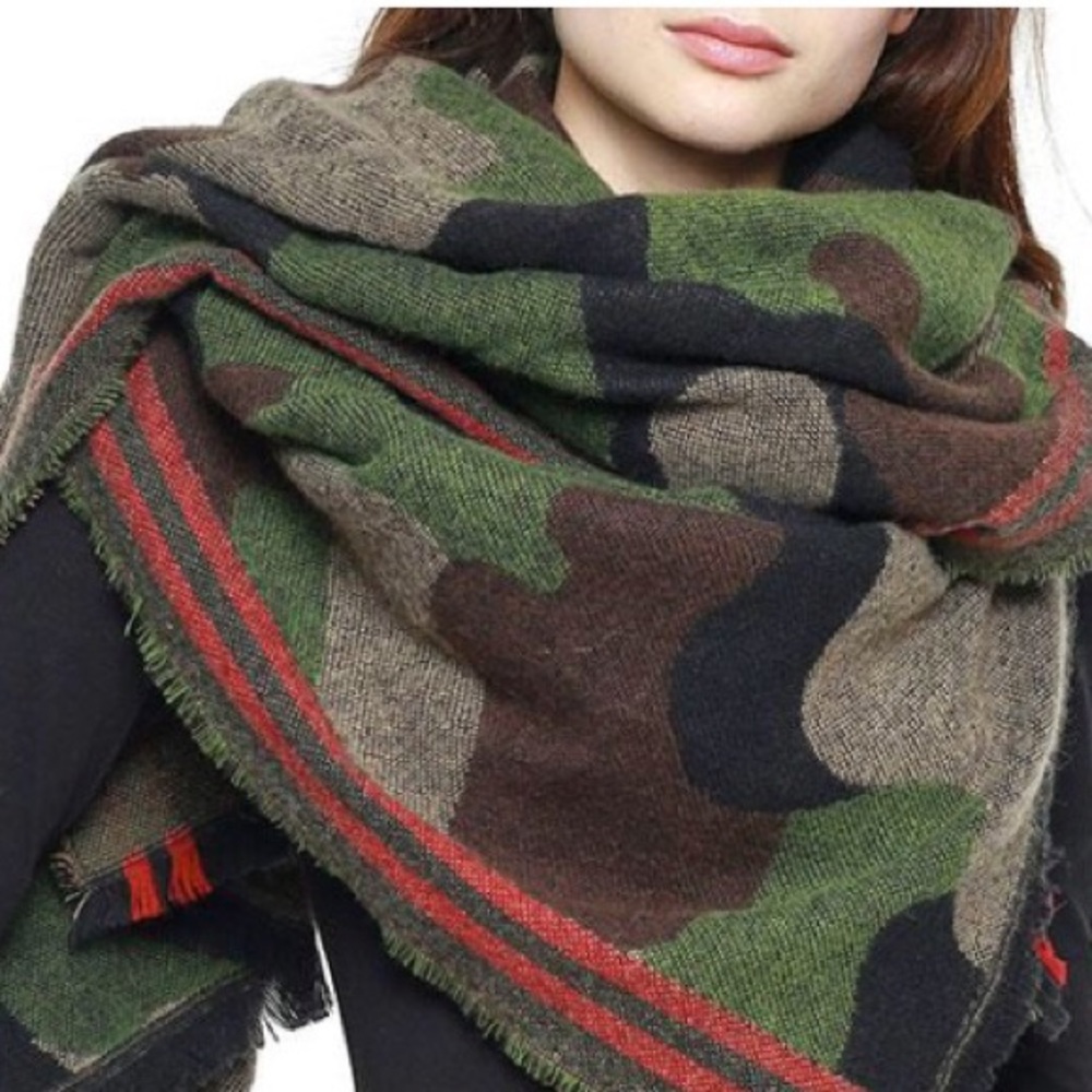 Camouflage Oversized Scarf